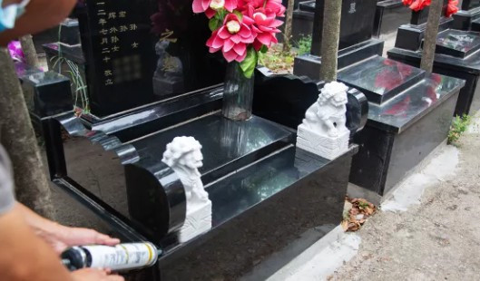 陜西西安漢陵墓園灞橋區(qū)民政局主辦的國(guó)有永久性墓園