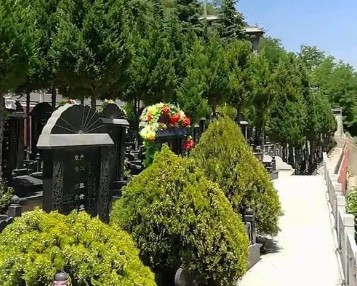 西安壽陽(yáng)山墓園是一九八九年八月二十一日批準(zhǔn)興建的生態(tài)墓園