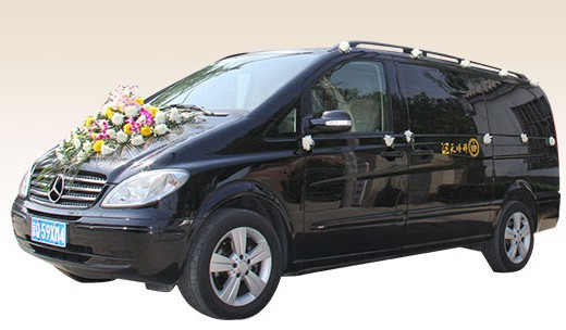 西安市灞橋區(qū)高橋墓園部分墓型贈(zèng)精美隨葬品