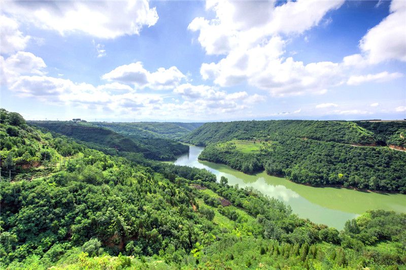 壽陽(yáng)山墓園和霸陵墓園那個(gè)好