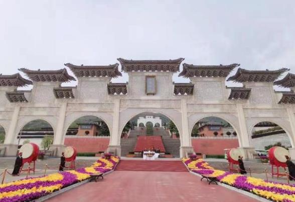 西安霸陵墓園新區(qū)寶地，環(huán)境優(yōu)美！